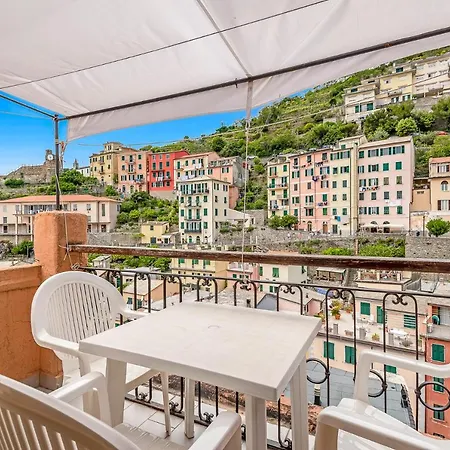 La Torretta Di Apartment